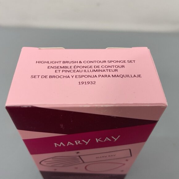 Mary Kay Highlight Brush & Contour Sponge Set - Picture 3 of 4
